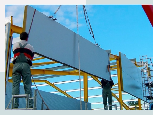 Монтаж сэндвич-панелей в Краснокаменске от 613 руб.