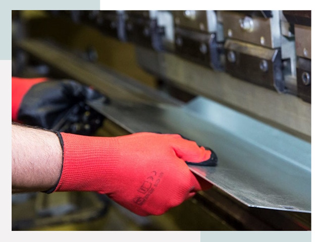 Гибка металла в Краснокаменск от 613 руб. - Надёжно и быстро